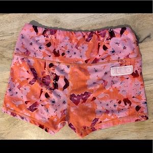 Fleo shorts Coral Burst HRO Medium VGUC DL